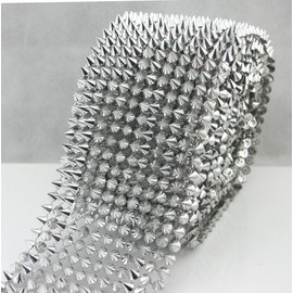 AEAOA - Perlas de malla para coser de 3,81 m en puntadas de pinchos con parte trasera plana de punk rock, Verde césped, Silver On Pointed, 1