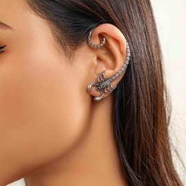 Yienate Gothic Scorpion Ear Cuffs Earrings Silver Punk Piercing Scorpion Ear Wrap Stud Hip Hop Statement Metal Scorpion Cartilage Climber Crawler Ear Clip On Cuff Earrings Jewelry for Women