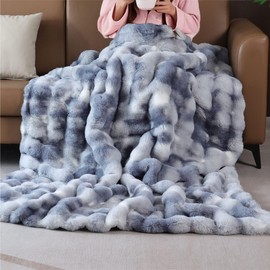 BlanketSolution Faux Fur Thick Tie-dye Blue Fluffy Throw Blanket for Couch Bed 50x60 Fuzzy Soft Blanket for Adults Women Gift Home Living Room Decor 860 GSM