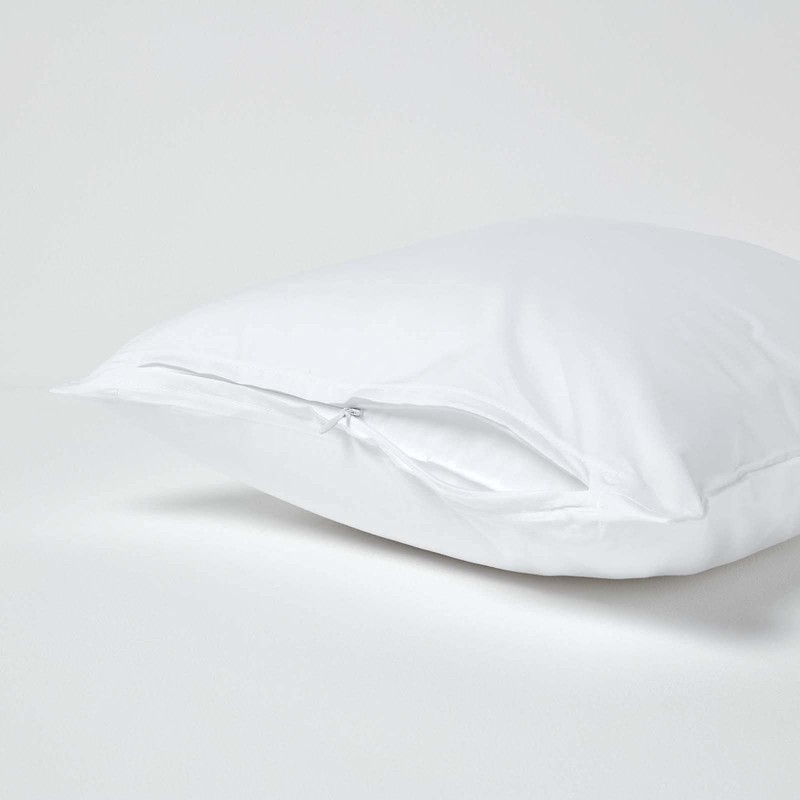 HOMESCAPES White Pure Egyptian Cotton Euro Size Pillowcase 60 x