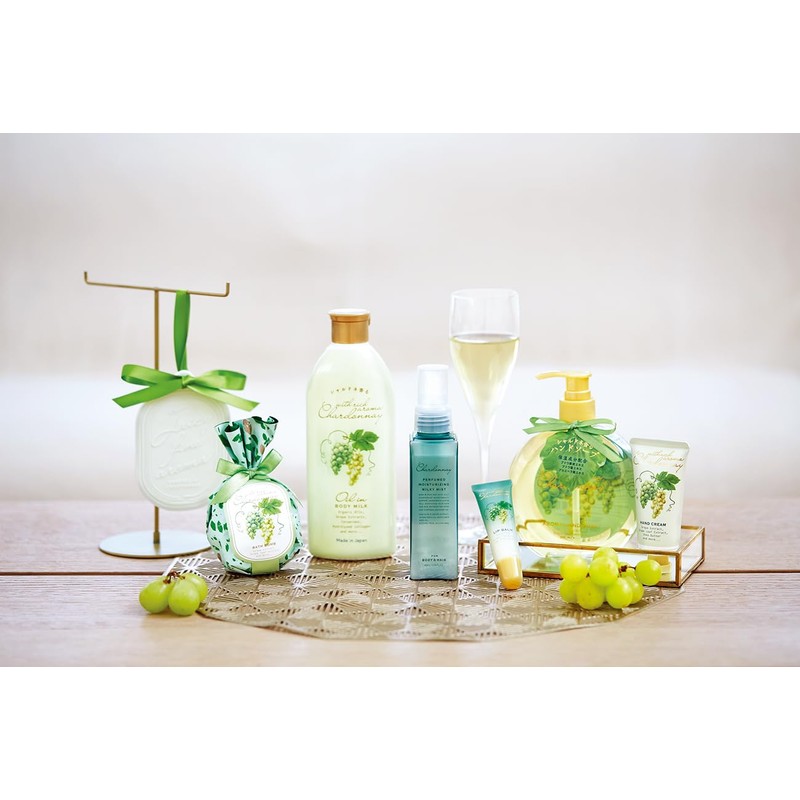 Chardonnay White Grape-Scented Hand Care Set, Wrapping Bag (Gift Wrapped,
