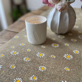 Luck and Luck Daisy Hessian Table Runner, Easter Party Table Decoration, Spring Home Decoration Gift, Daisy Runner, 5m