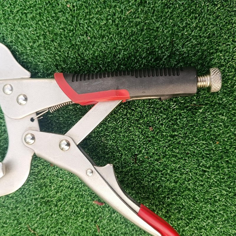 Toysmith Welding Pipe Pliers, Locking Plier Clamp, 10" Adjustable Anti-Slip