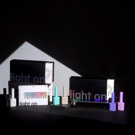 Revzel Revgel Light-On Reflective Glitter Gel 10-piece set / 레브젤 라이트온 반사 글리터젤 10종 세트