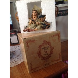 W B 765867355006 Yesterday's Child Graduation Girl w Hat & Bear