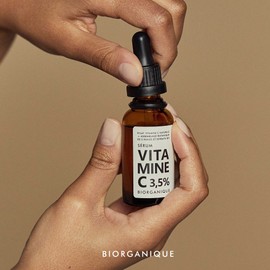 Face Serum with Vitamin C | 100% Natural | With Organic Jojoba Oil + Organic Rosehip Oil + Organic Liquorice Extract | Radiant/Even Complexion + Anti-Stain + Elasticity | 30 ml / 9 Ingredients