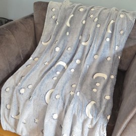 Buddy & Barney Glow-in-the-dark Galaxy Blanket - soft cosy fleece, multicoloured and machine washable, unisex kids, gift for all seasons, warm and cosy, throw for bed sofa, 50 inches