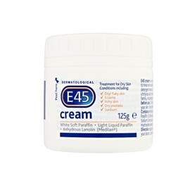 E45 Cream 125 g Moisturiser for Dry Skin and Sensitive Skin - Emollient Body Cream to Soothe Dry and Irritated Skin - Itchy Skin,Face Cream and Non-Greasy Hand Cream (Pack Of 1)