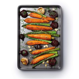 Master Class Non-Stick 24cm x 18cm Baking Tray