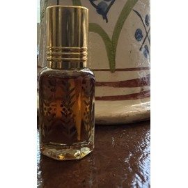 Pure SANDALWOOD ARABI OUDH PURE OIL AND VERY THICK PARFUM STRONG SMELL 6ML