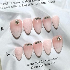 Wedding cubic foam handmade nail tips - short almond / 웨딩 큐빅 뽀글 수제네일팁 - 숏 아몬드