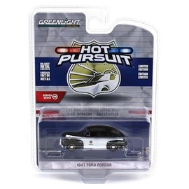 Truck 1/64 1947 Fordor, Los Angeles Police Dept (LAPD) Hot Pursuit 46 43040-A
