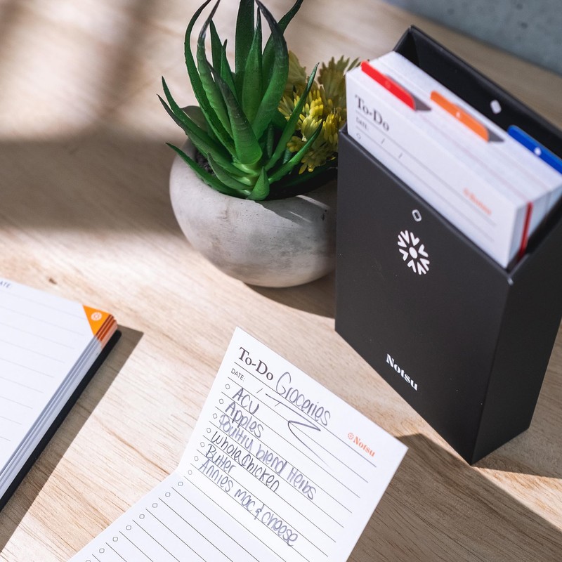 Notsu Centre Rise to Do List Card Planner Box Stand