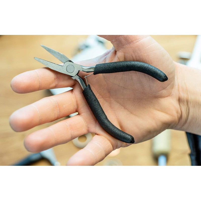 SE 4-1/2" Professional Quality Mini Flat Nose Pliers - LF08