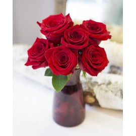 KaBloom PRIME NEXT DAY DELIVERY - Mother’s Day Collection - The Romantic Classic Red Rose Bouquet of 6 Fresh Red Roses with Vase.Gift for Birthday, Thank You, Valentine, Mother’s Day Fresh Flowers