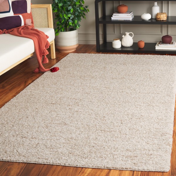 SAFAVIEH Natura Collection Area Rug - 4' x 6', Ivory