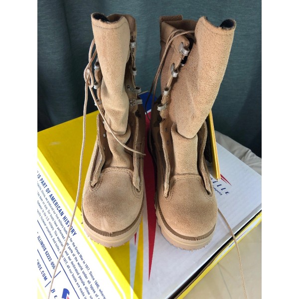 Belleville BELLVILLE DESERT TAN HOT WEATHER COMBAT BOOTS SIZE 2