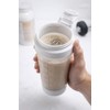 Shaker Mezclador 500 ml con Bola Metálica, Tapa Antiderrames, Graduado