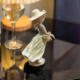 MTME Porcelain Figurines, Childhood, Memorabilia, Gifts, Sculpture Home Decor (Flower Girl)