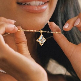 MYEARS Women Four Leaf Clover Necklace Gold Pendant Red Jasper Cubic Zirconia 14K Gold Plated Simple Dainty O Link Chain Everyday Trendy Jewelry