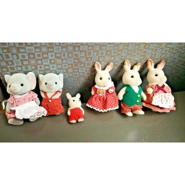 Calico Critters 6 Calico Critters Bunny Rabbit Family & Elephant Couple w/ Table & Bed Furniture