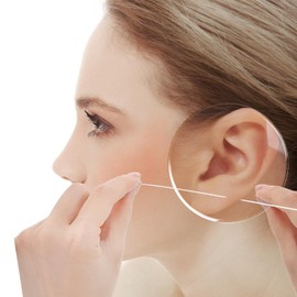 Classicseali 640pcs Earring Hole Cleaner Floss, 3.8 In Disposable Ear Piercing Cleaner Floss, Piercing Hole Cleaner for Girls Women Men, 4 Colors Piercing Cleaner Floss with Storage Tube