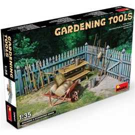 MiniArt 35641 1:35 Set di attrezzi da giardino – riproduzione fedele all'originale, modellismo, kit di costruzione in plastica, fai da te, hobby, incollaggio, modellismo, assemblaggio, non verniciato