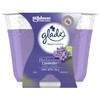 Glade Vela Aromatizante para Hogar Mood Collection, Aroma Relaxing Lavender
