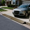 VEVOR Car Driveway Rubber Curb Ramp, 33069 lbs Load Capacity,