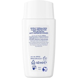 NIVEA Derma Skin Clear Fluido Diario Anti-imperfecciones 40ml