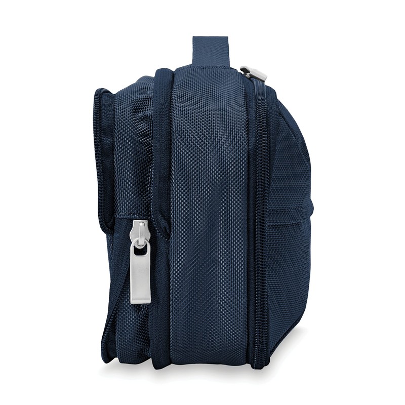 Briggs & Riley Baseline Navy Expandable Essentials Toiletries Set