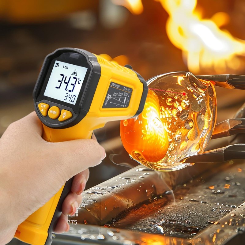 Contactless Thermometers, Real-Time Infrared Thermometers, High Precision Gauge with Ergonomic