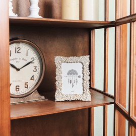 NIKKY HOME Farmhouse Boho Style Floral Picture Frame 4x6 Rustic Resin Photo Frame with Distressed White Finish, High Definition Glass for Table Top Display