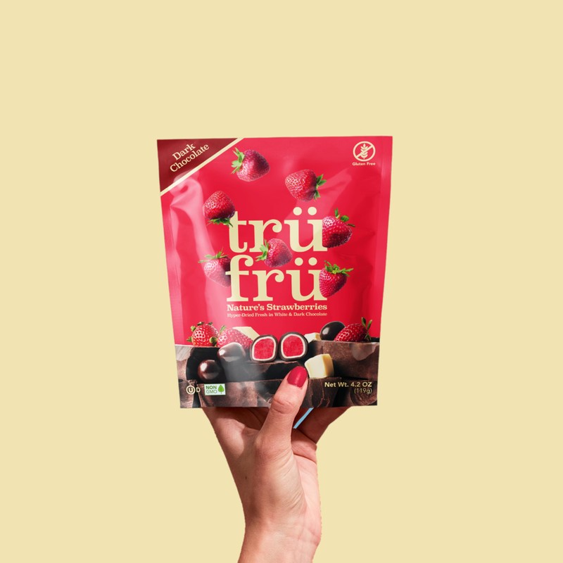 Tru Fru Nature's Strawberries Hyper-Dried Fresh in White & Dark