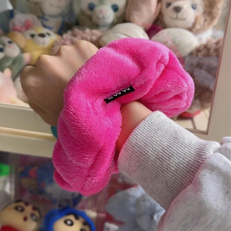 JazSwirl Oversized Scrunchie for Women, 9.8 In Pink Jumbo Hair