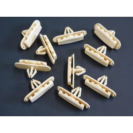 Online Auto Supply * US SELLER * Fits Ford Truck 2009-On F-450 550 Fender Flare Moulding Clips (10)
