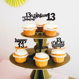 Keaziu Paquete de 25 adornos para cupcakes de 13 cumpleaños, 13 piezas oficiales para adolescentes, 13 piezas de decoración de pasteles de cumpleaños