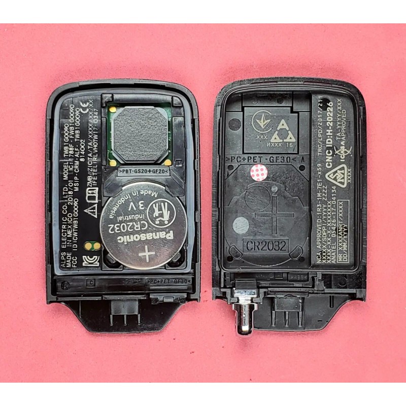 Honda New OEM Honda Accord Smart Key 5B Trunk /