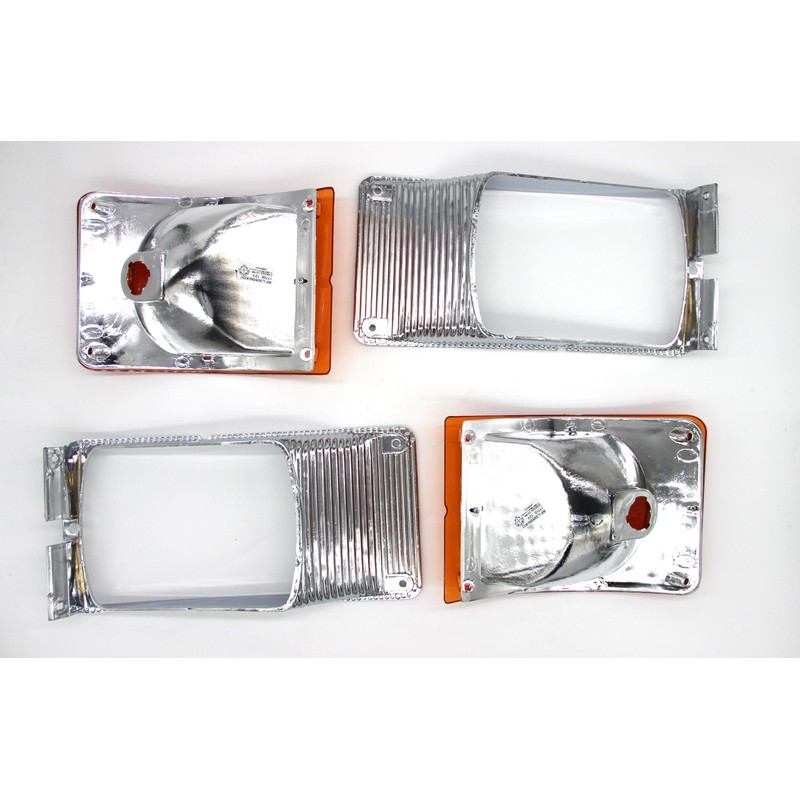 Headlight Bezel and Turn Signals - Compatible with International 4900