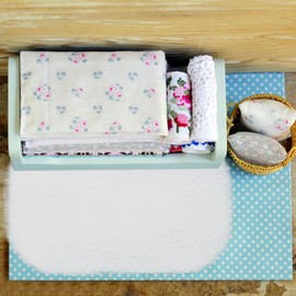 Cobee Miniature Rugs 1:12 Dollhouse Wool Rug Dollhouse White Furry Rugs Mini Furniture Dollhouse Accessories Playset 2 Pieces