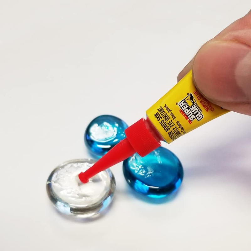 Super Glue Liquid - Clear - One 2 Gram Tube