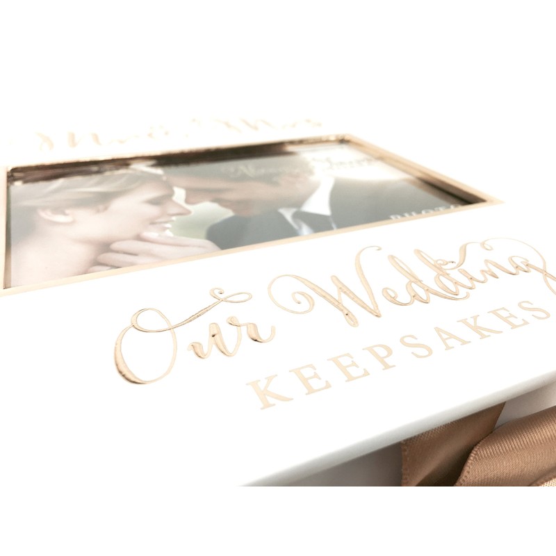 ukgiftstoreonline Wedding Gift Keepsake Box With Mr and Mrs
