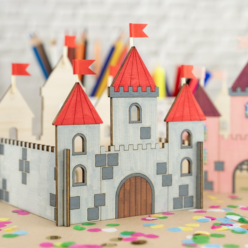 MCE-Commerce Wooden Castle or Castle Craft Set for Children's Birthday