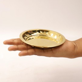 Putrika Puja tradicional de latón hecho a mano | Pooja Thali | Arati | Arathi | Arti | Arathi | Bartan Thambulam - Placa Bobby (paquete de 2, grande)