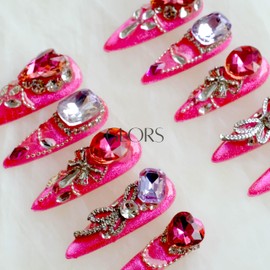 [GLORS] Luxury Press-On Nails, Pink Glitter False Nails with Rhinestones and Pearl Chain in Long Stiletto, 10 Pieces (M, LS)