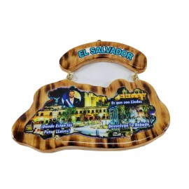 El Salvador Wooden Map Key Holder, Colgadero de llaves De Madera Artesanal 7"