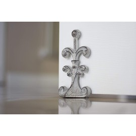 Comfify Fleur De Lis Cast Iron Toilet Paper Roll Holder - Decorative Cast Iron Wall Mounted Toilet Tissue Holder - European Victorian Design - 7.9x4.3x6.3 - with Screws and Anchors (Rustic White)