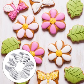 LIQWEI 5Pcs Flower Cookie Cutter, Stainless Steel Cookie Cutters, Daisy Cookies Plum Blossom Fondant Biscuit Cutters, Five Petal Scalloped Edge Spring Flower Cookies Cutter for Kitchen Baking