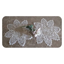 Galleria di Giovanni Lace Doilies Set of 2 Round Neutral Burlap Natural Taupe Antique Ivory Victorian