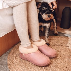 EverFoams Women's Micro Suede Cozy Memory Foam Winter Slippers with Fuzzy Faux Fur Collar and Indoor Outdoor Rubber Sole Pink,8.5 US